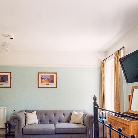 Broomfield House Γουίτμπι Εξωτερικό φωτογραφία